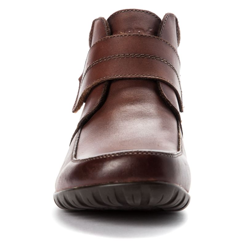 Propet Shoes Women's Delaney Strap-Brown - Click Image to Close