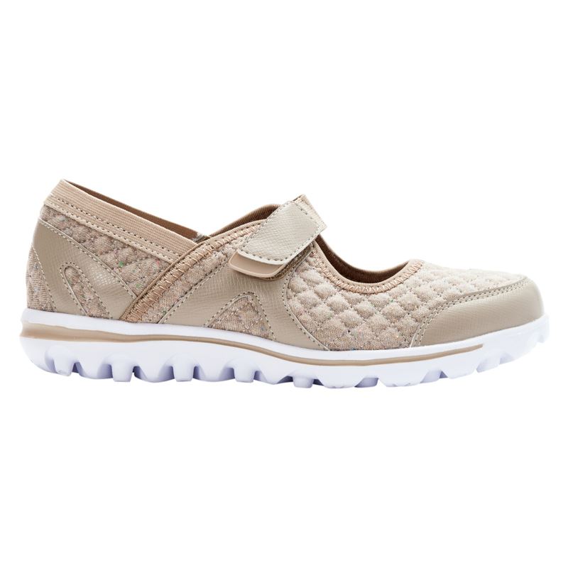 Propet Shoes Women's Onalee-Beige Quilt - Click Image to Close