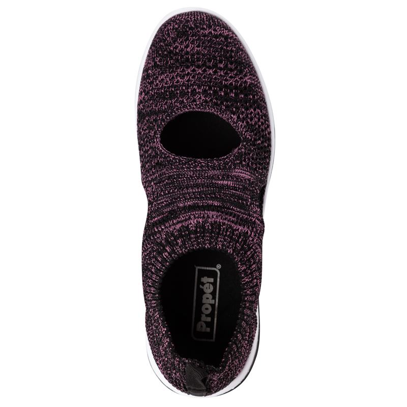 Propet Shoes Women's TraveActiv Avid-Black/Berry