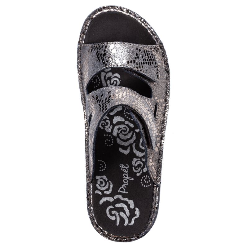 Propet Shoes Women's Joelle-Grey Snake - Click Image to Close