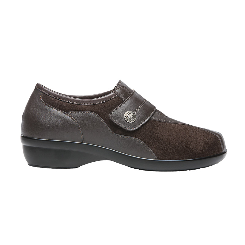 Propet Shoes Women's Diana Strap-Bronco Brown - Click Image to Close