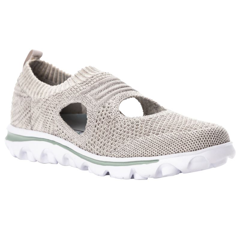 Propet Shoes Women's TraveActiv Avid-Lt Grey